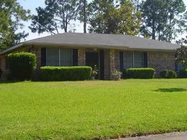 744 Magazine St, Lake Charles, LA 70607