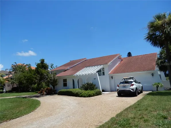 853 2nd Ave S, Tierra Verde, FL 33715