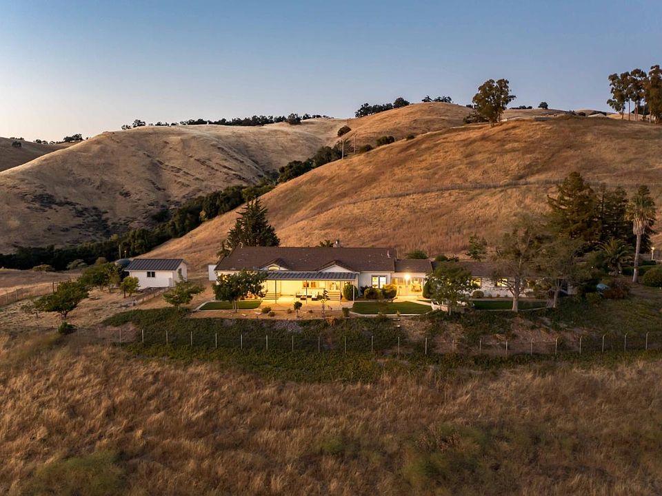 1st image of 4024 Higuera Highland Ln