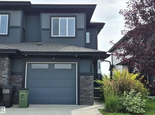 8921 217th St NW, Edmonton, AB T5T 7C4