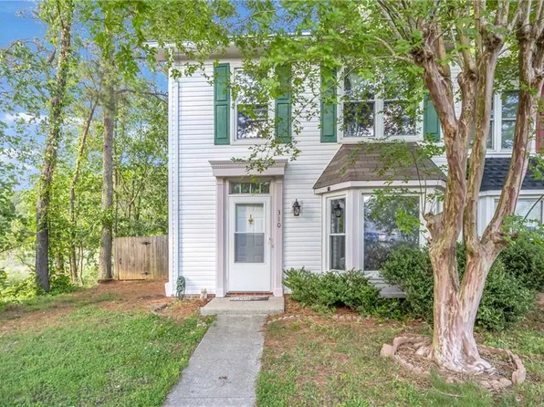 310 Arabian Cir, Yorktown, VA 23693