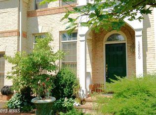 12800 Falcon Wood Pl, Fairfax, VA 22033