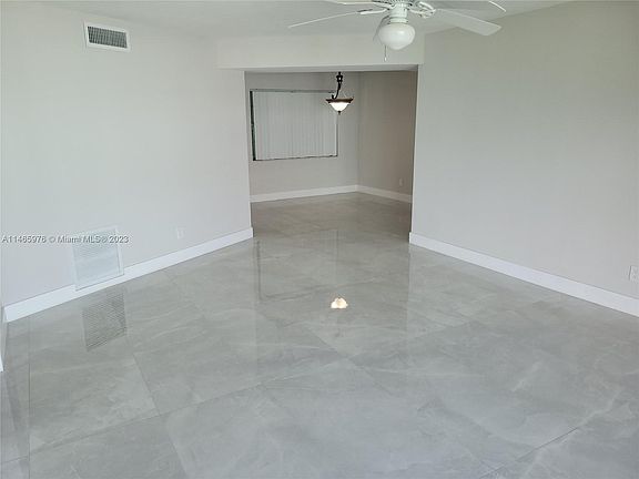 4th image of 4401 NW 41st St APT 307