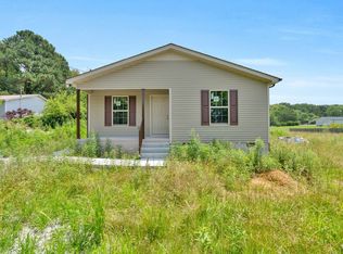 128 N C St, Hillsboro, TN 37342