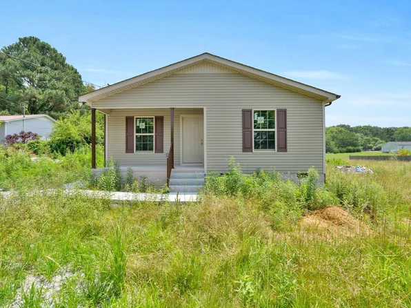 128 N C St, Hillsboro, TN 37342