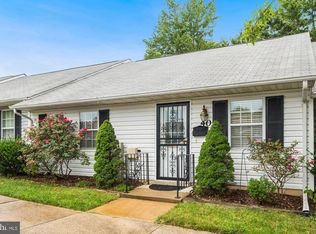 9262 Cherry Ln APT 40, Laurel, MD 20708