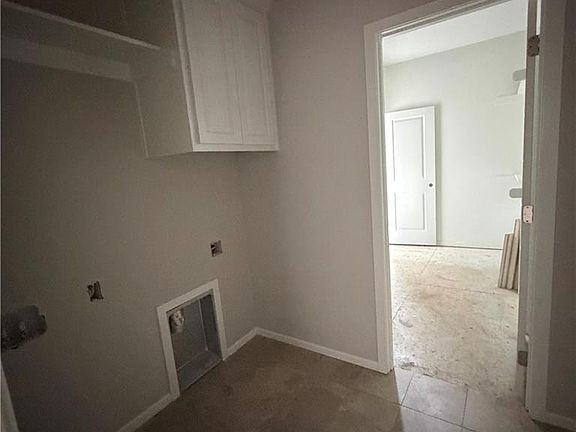 2nd image of 2304 Foxtail Dr