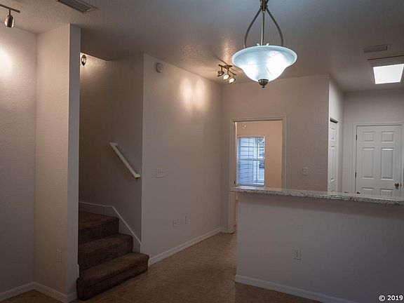 4th image of 2710 NW 104th Ct APT B