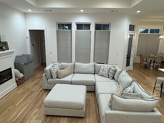 3rd image of 303 Stewart Point