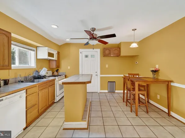 1001 Iago Ave, Capitol Heights, MD 20743