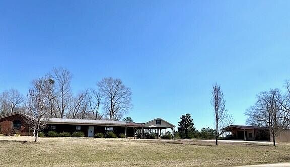 2nd image of 880 Ita Lee Rd