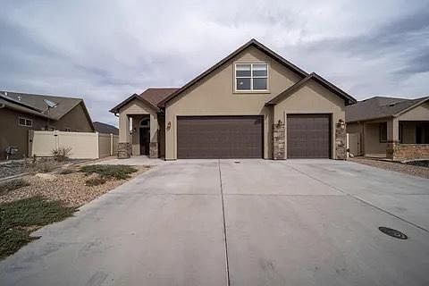 1st image of 2498 Kerk Ave #A