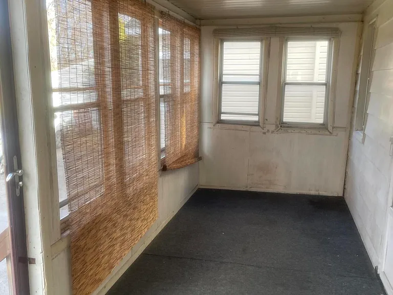 2303 Boulevard Ave — Photo 13