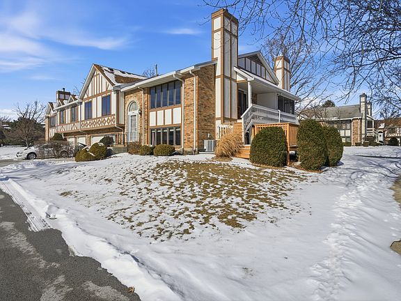 2nd image of 17550 Drummond Dr #0