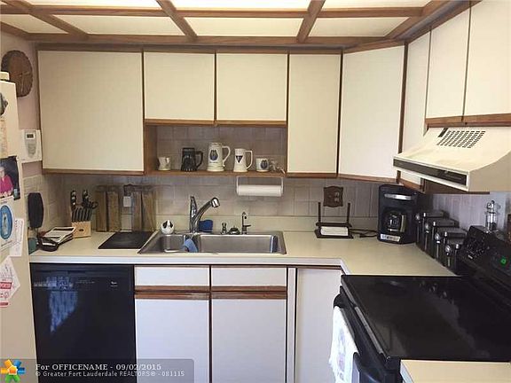 2nd image of 777 SE 2nd Ave APT 101