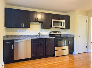 817 Country Way APT 8, Scituate, MA 02066