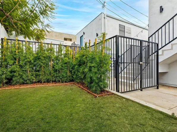 1245 1/2 S Dunsmuir Ave #2, Los Angeles, CA 90019