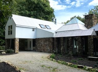 10 Park Ridge Dr, Bolton Landing, NY 12814