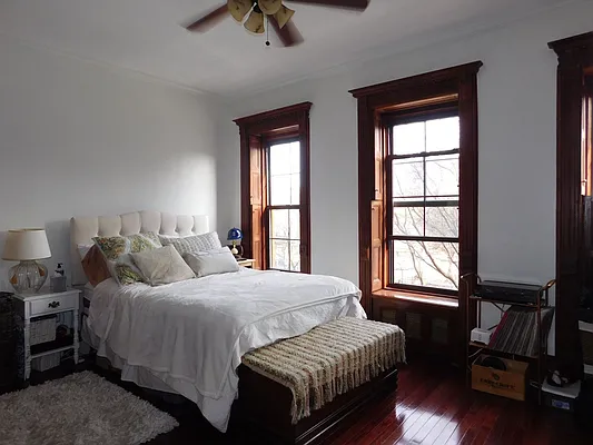 Rented by Compass | media 5