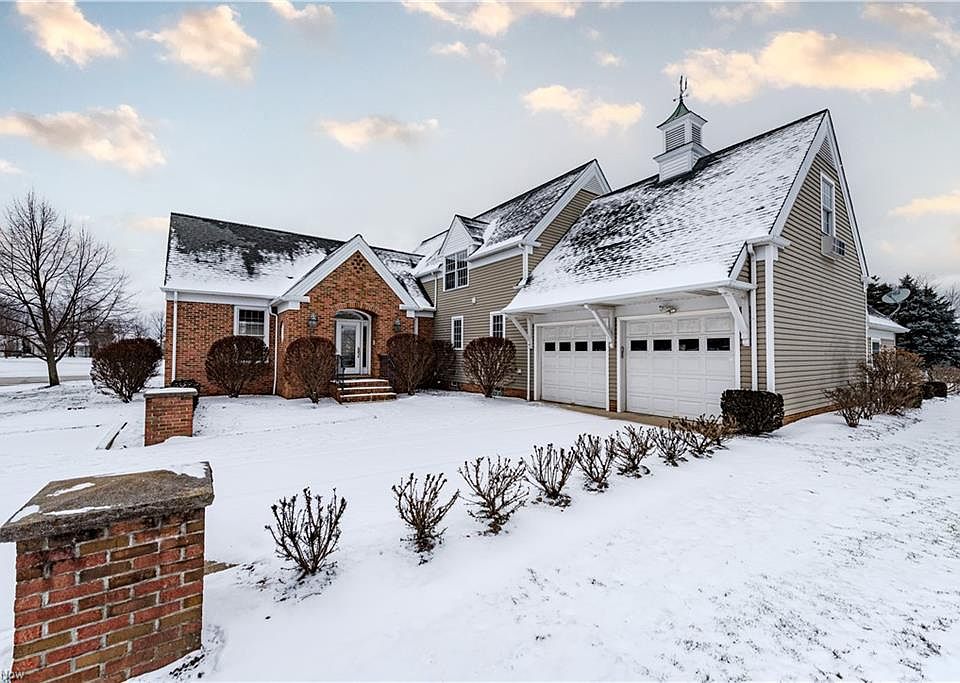 1st image of 375 N Stonehaven Dr