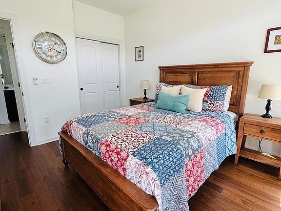 5th image of 925 Founders Way