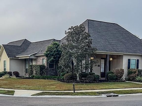 2nd image of 17980 Villa Lake Ave