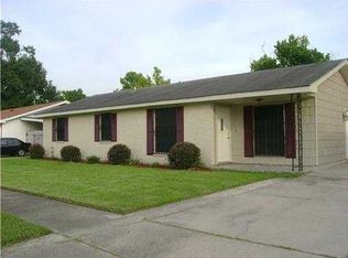 2861 Britannica Dr, Marrero, LA 70072