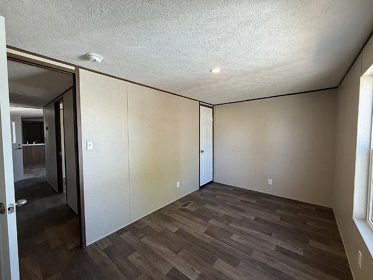 1866 El Dorado Dr — Photo 13