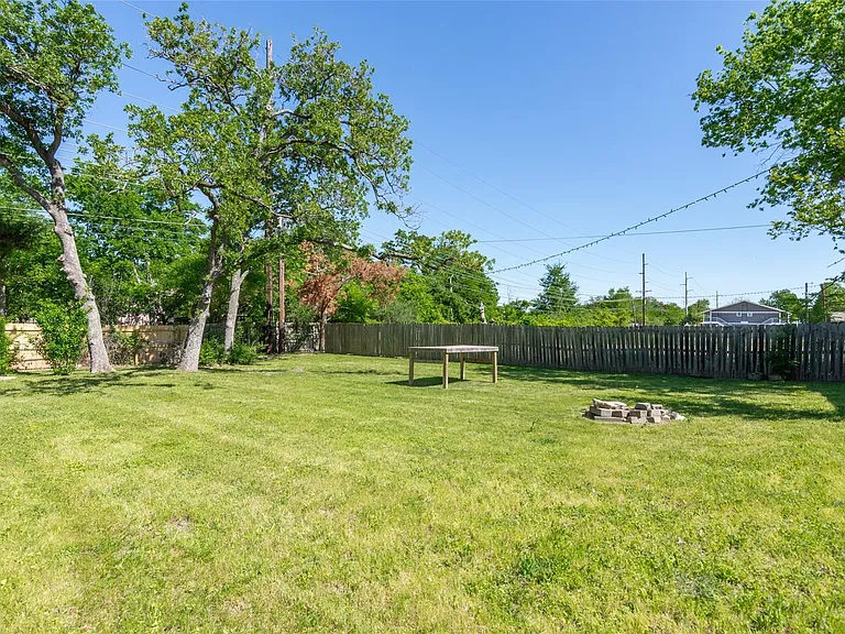 209 Cooner St #B — Photo 22