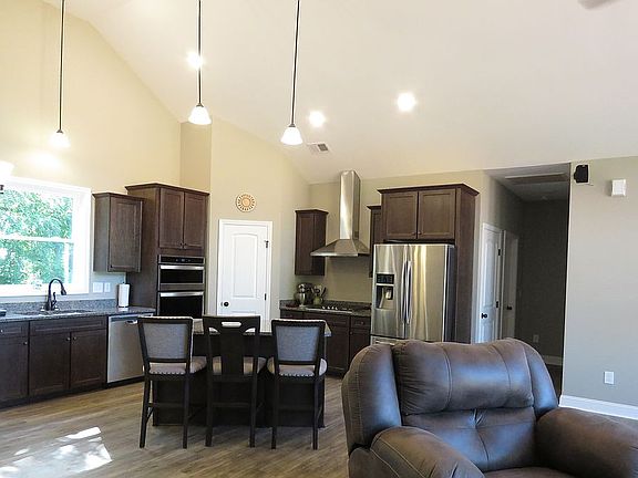 2nd image of 109 Harborside Dr