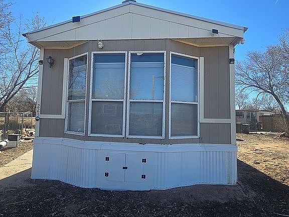 4th image of 1115 S Main St