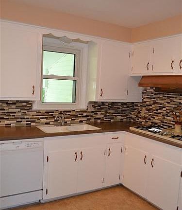 5th image of 4934 Fairlawn Rd