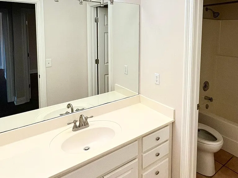 506 Laurelwood Dr — Photo 18