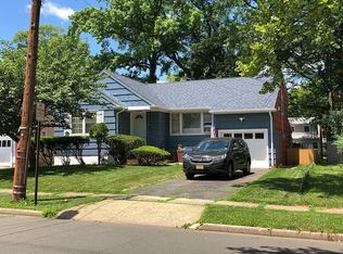 576 W 5th Ave, Roselle, NJ 07203