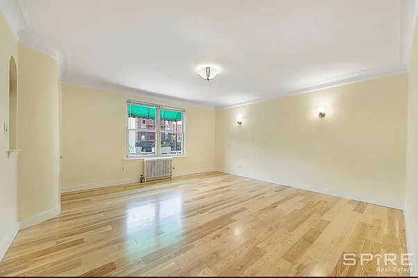 Rented by Spire Group | media 18