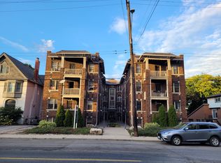 210 Aberdeen Ave, Hamilton, ON L8P 2P9