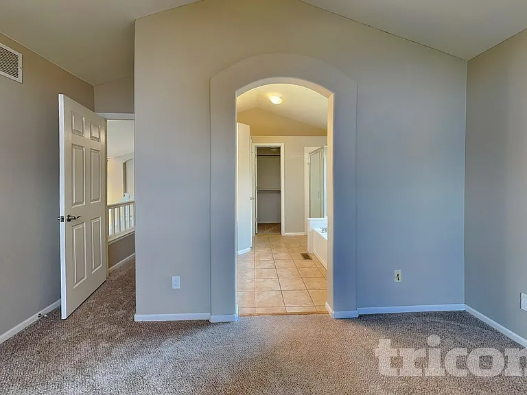 9061 Renoir Dr — Photo 6