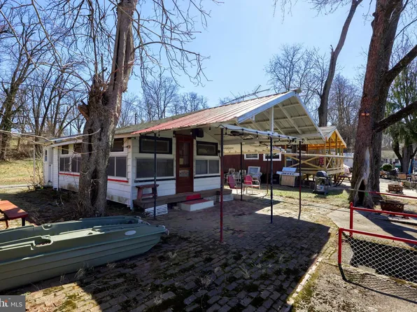 Cottage Ln #A12, Reading, PA 19605