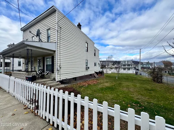 1205 W Fern St, Coal Township, PA 17866