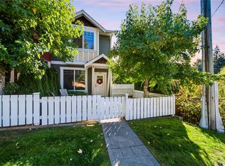 6057 Doumont Rd #102, Nanaimo, BC V9T 0G3