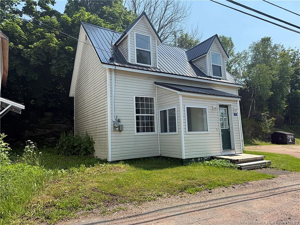 1st image of 7 Woodlawn Rd