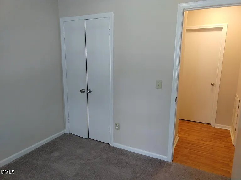 304 Holtz Ln — Photo 17