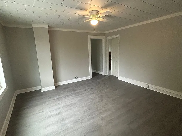 103 Apartment St — Photo 2