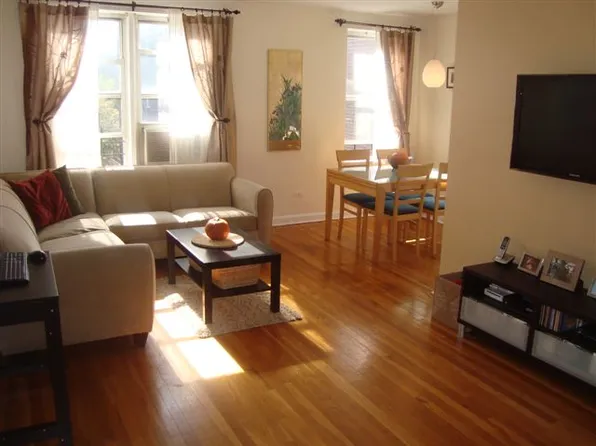 67-07 Yellowstone Boulevard image 1 of 20