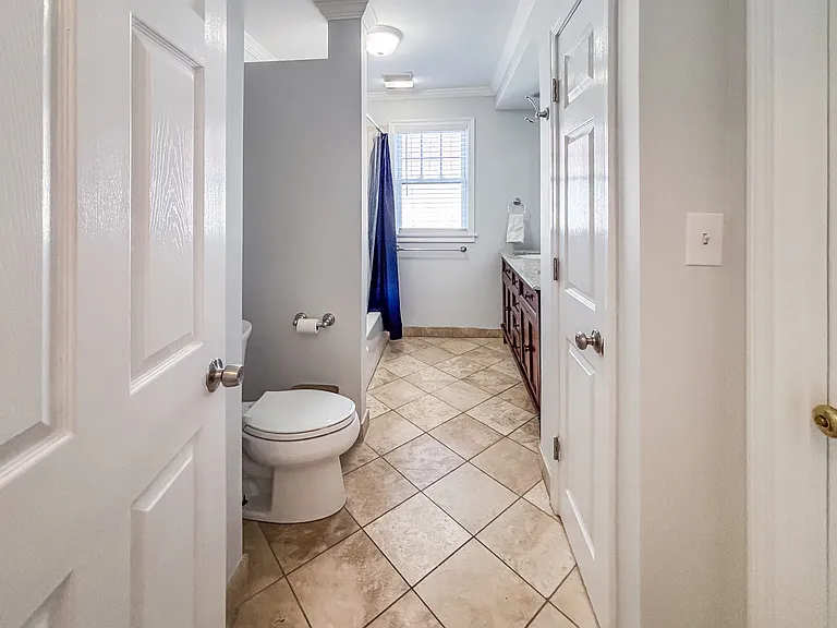 65-67 Saint James Cir #2 — Photo 24