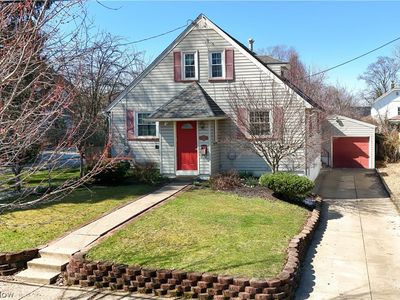 2452 Clara St, Cuyahoga Falls, OH, 44221