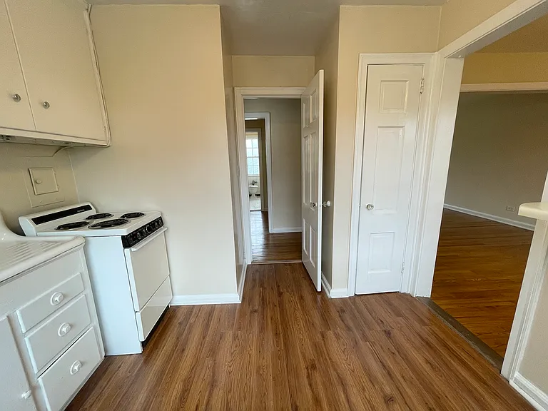 2823 Thornhill Rd — Photo 20