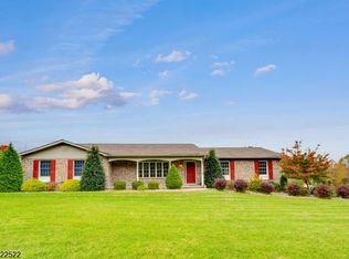 72 Biser Rd, Flemington, NJ 08822