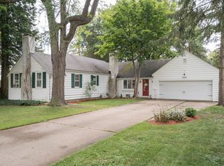 4493 Valley View Ave, Hamburg, NY 14075