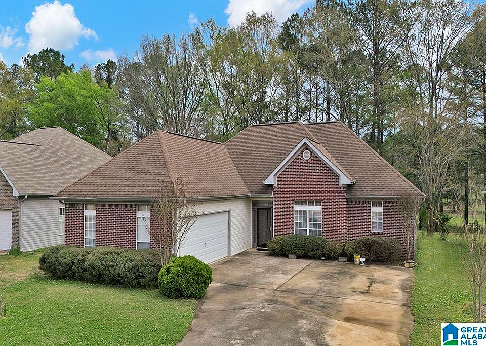 1st image of 152 Fairview Ln